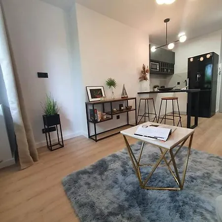 Apartment Apartament Na Zalewem W Lesie